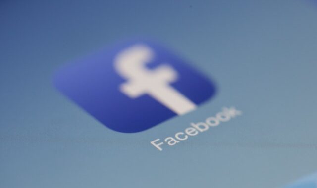 Judge approves $650M settlement of privacy lawsuit against Facebook